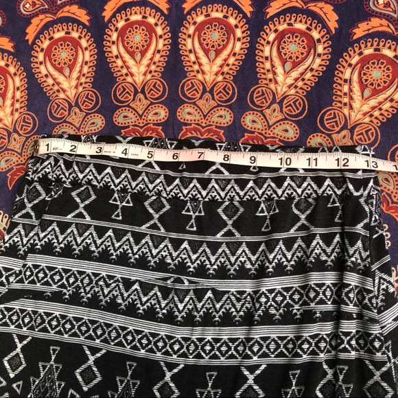 2for$20🦋 Poof Maxi Skirt Size Medium - Picture 3 of 5